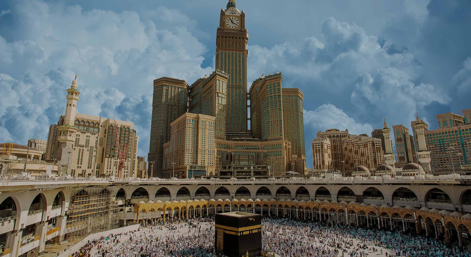 Luxury 5-Star Umrah Packages from London